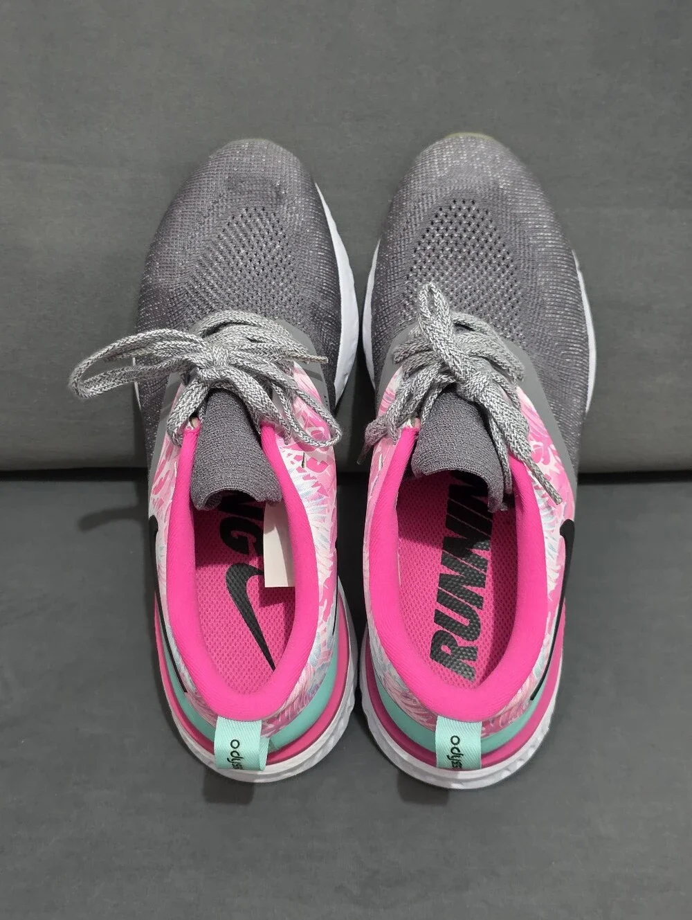Nike Odyssey React Flyknit 2 Floral Print Women’s Sneakers Size 8